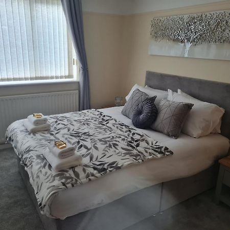 5Bed House Wirral Near Liverpool Chester ภายนอก รูปภาพ